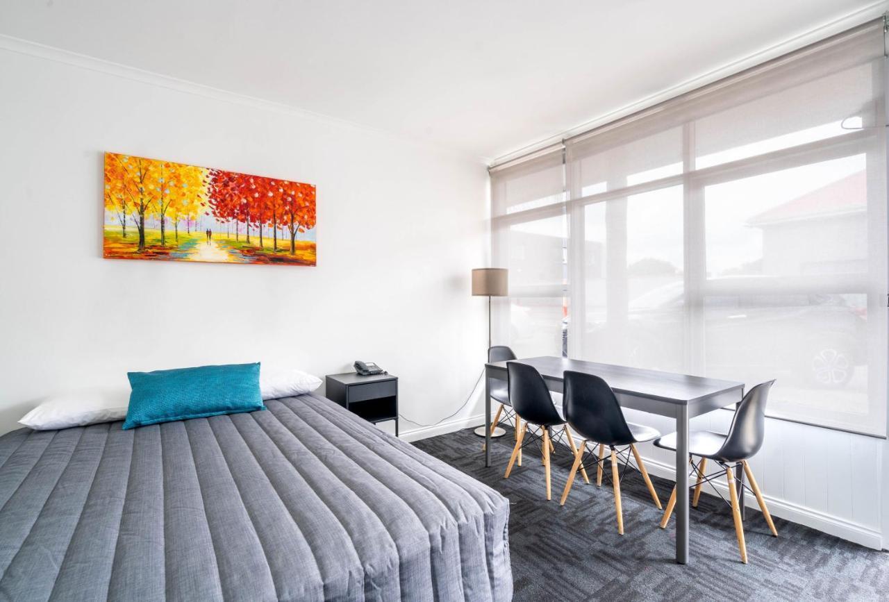 City West Motel Adelaide Bagian luar foto