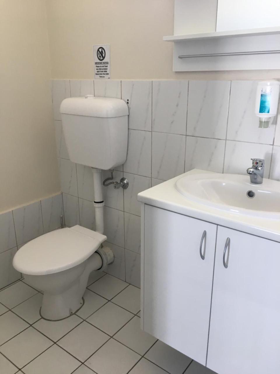 City West Motel Adelaide Bagian luar foto